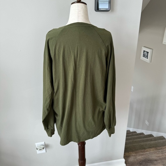 Madewell (Re)sourced Cotton Henley Relaxed Tee - Olive - Picture 7 of 10